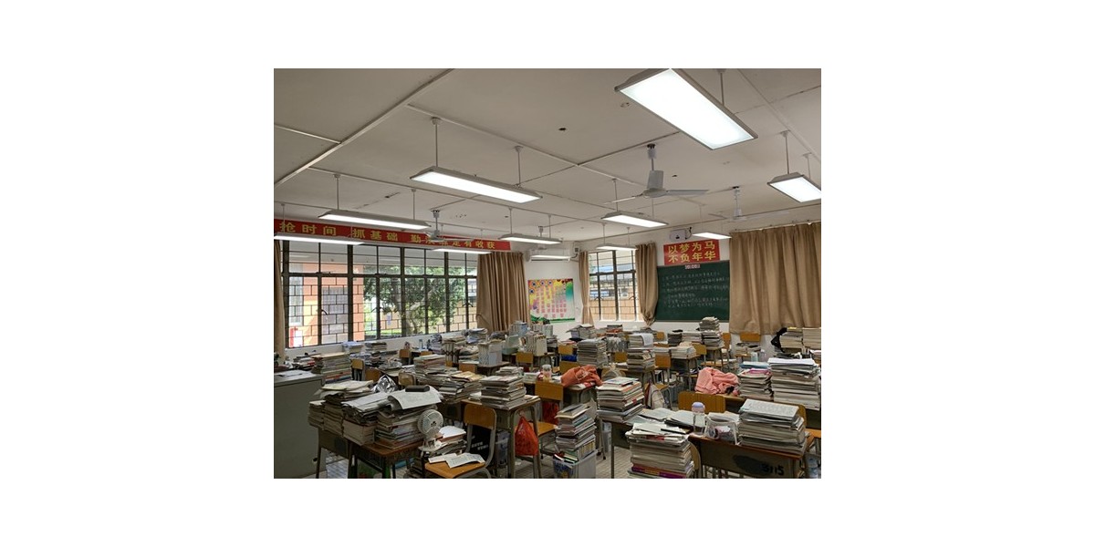 <i style='color:red'>案例</i>｜江門這些學(xué)校完成護(hù)眼教室照明改造，呵護(hù)學(xué)生明亮的雙眼