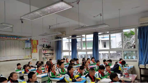 案例｜重慶市豐都縣第一小學教室照明改造，呵護學生視力健康
